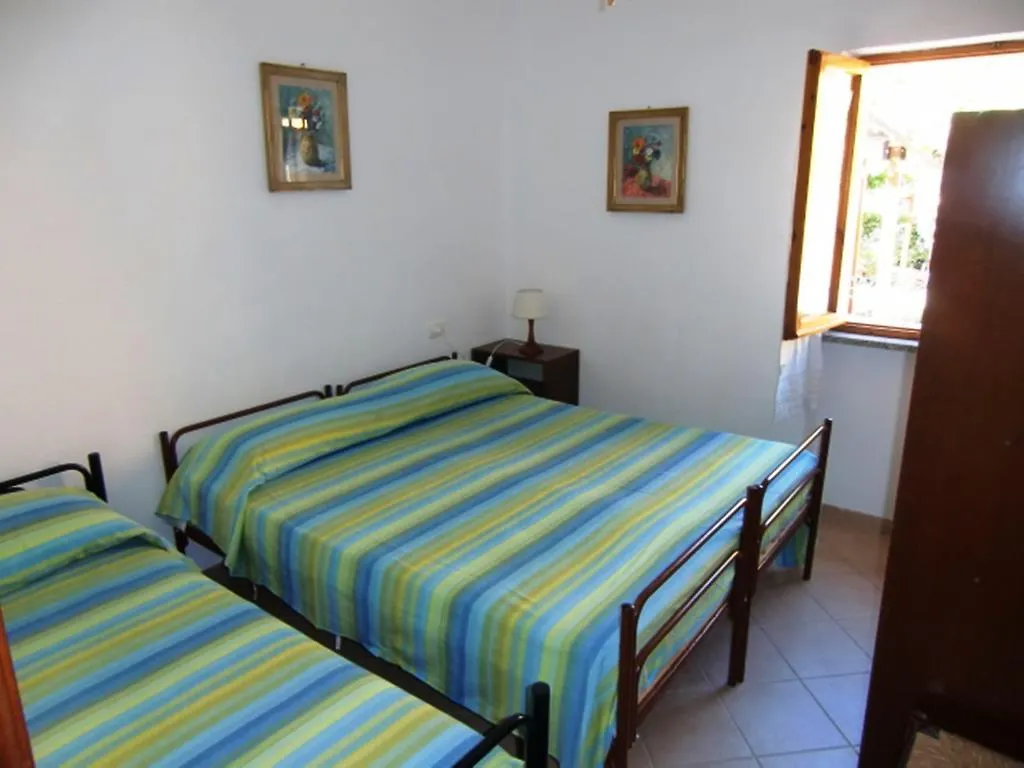 Ammiraglio Apartment Campese  0*, Campese (Grosseto)