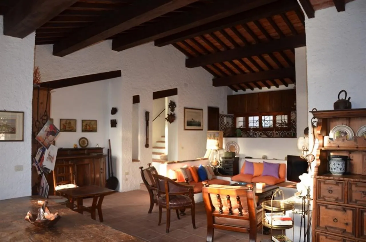 Ammiraglio Apartment Campese  0*, Campese (Grosseto) Italy